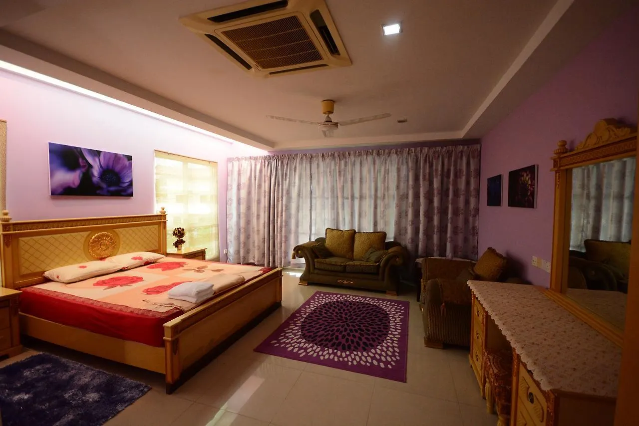 Pandora Spring Villa Kuala Lumpur 0*,